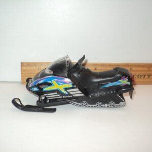Kintoy Snowmobile 800X Turbo Black 2015 Kinsfun Die-Cast "Snow Turbo" Toy 1:36